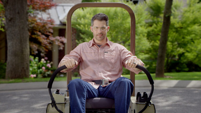 Grasshopper Mower - #MowDay Champion: TV